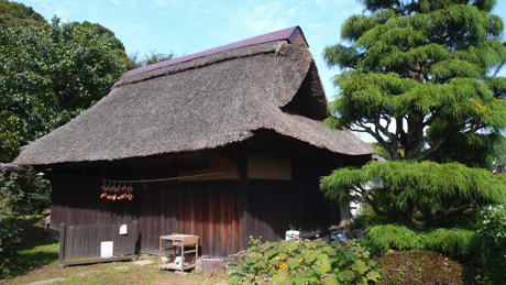 koizumi-house-exterior.jpg