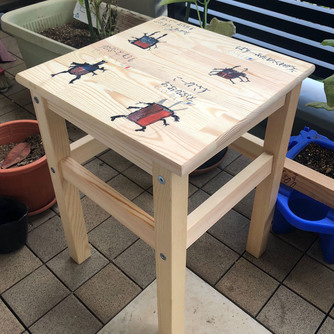 カブクワのイス